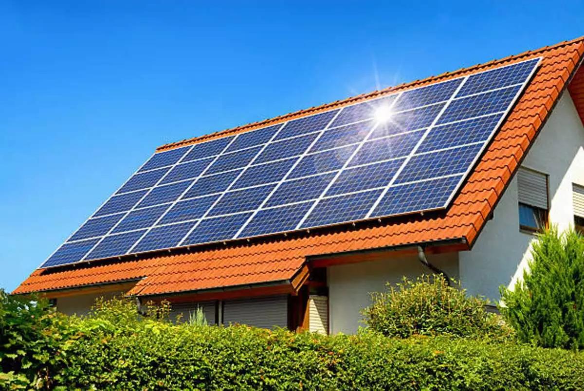 How Much Is a Solar System For a 2000 Sq Ft House?